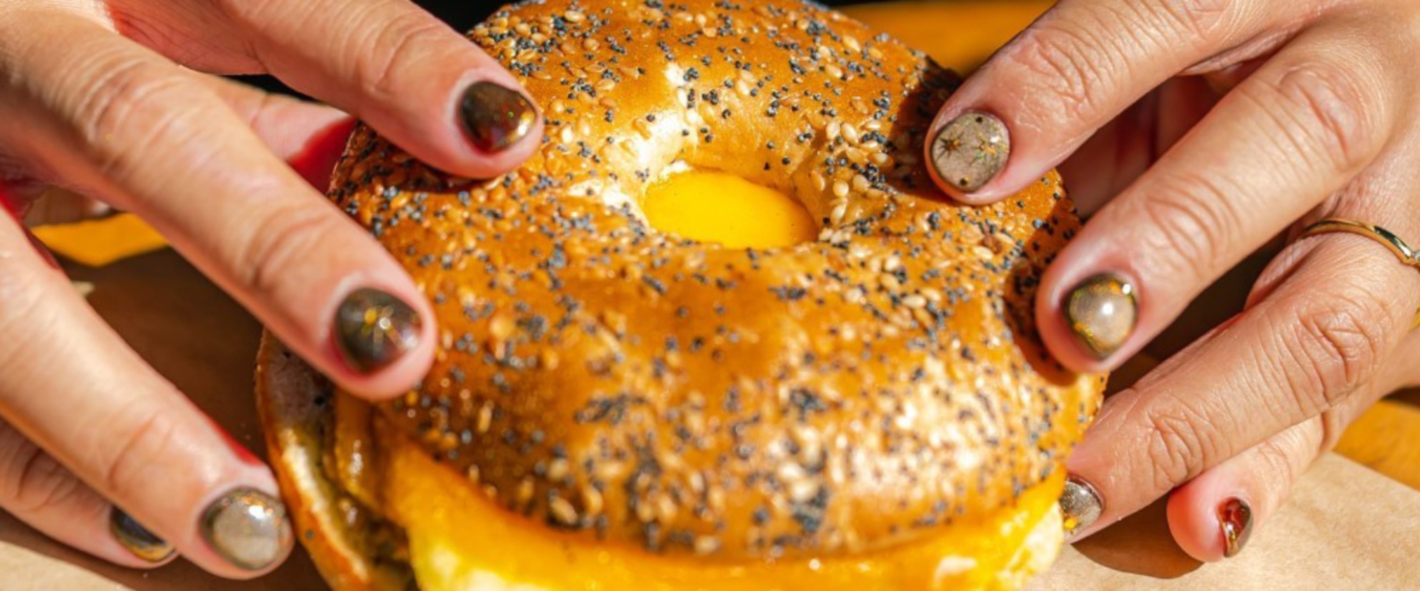 What's Vegan at Peet's Coffee? The Complete Guide